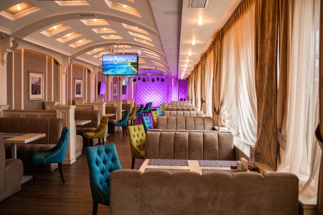 Sonata Hotel & Restaurant "Готель Соната" Lvov Exteriér fotografie