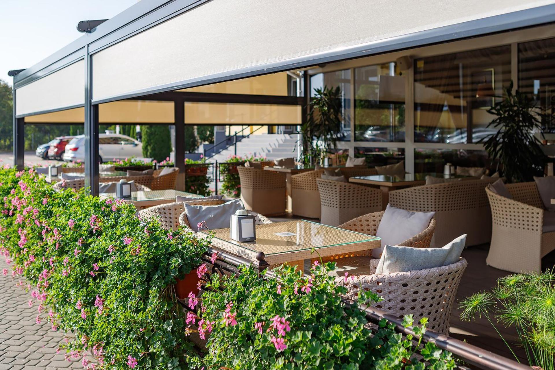 Sonata Hotel & Restaurant "Готель Соната" Lvov Exteriér fotografie