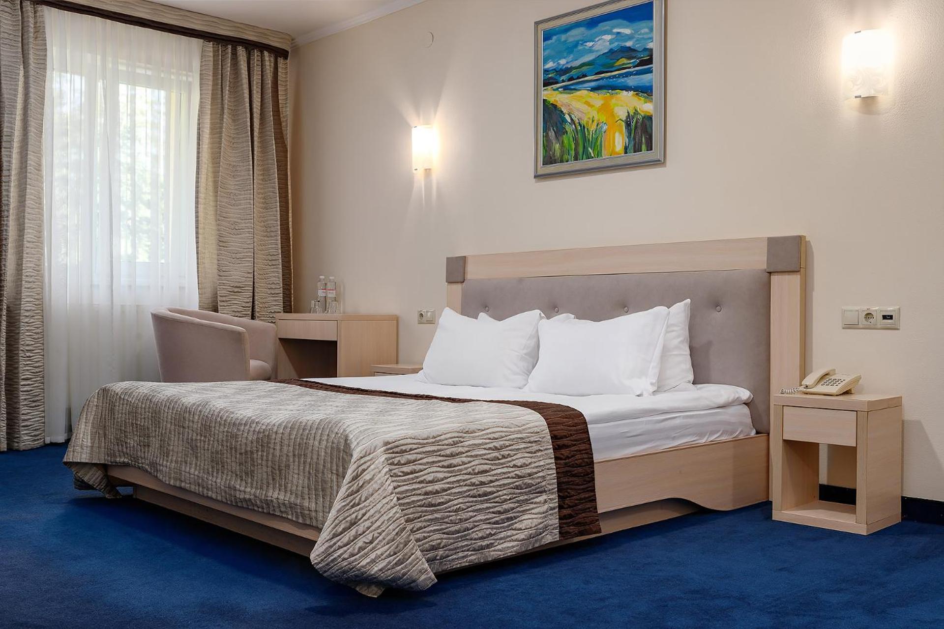 Sonata Hotel & Restaurant "Готель Соната" Lvov Exteriér fotografie